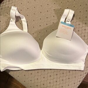 Warner's Women's Classic White Bra